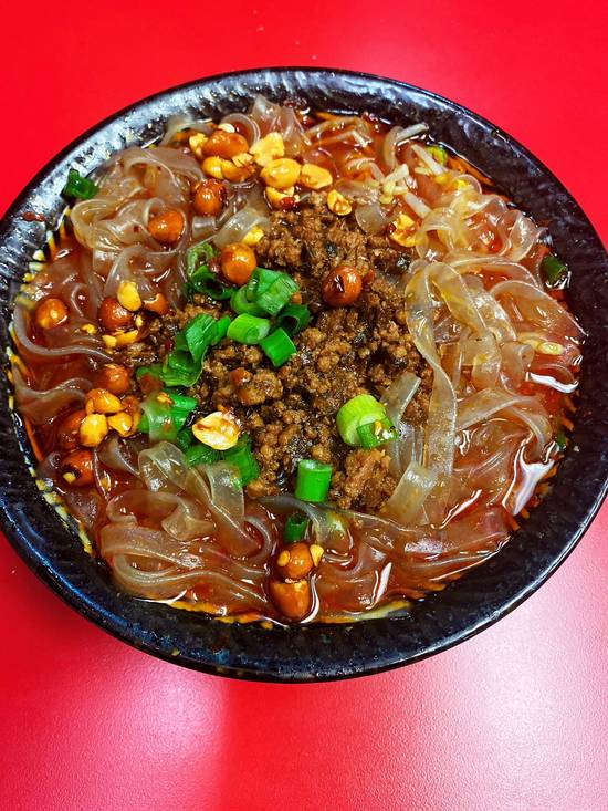 14. Hot and Sour Noodles 酸辣粉